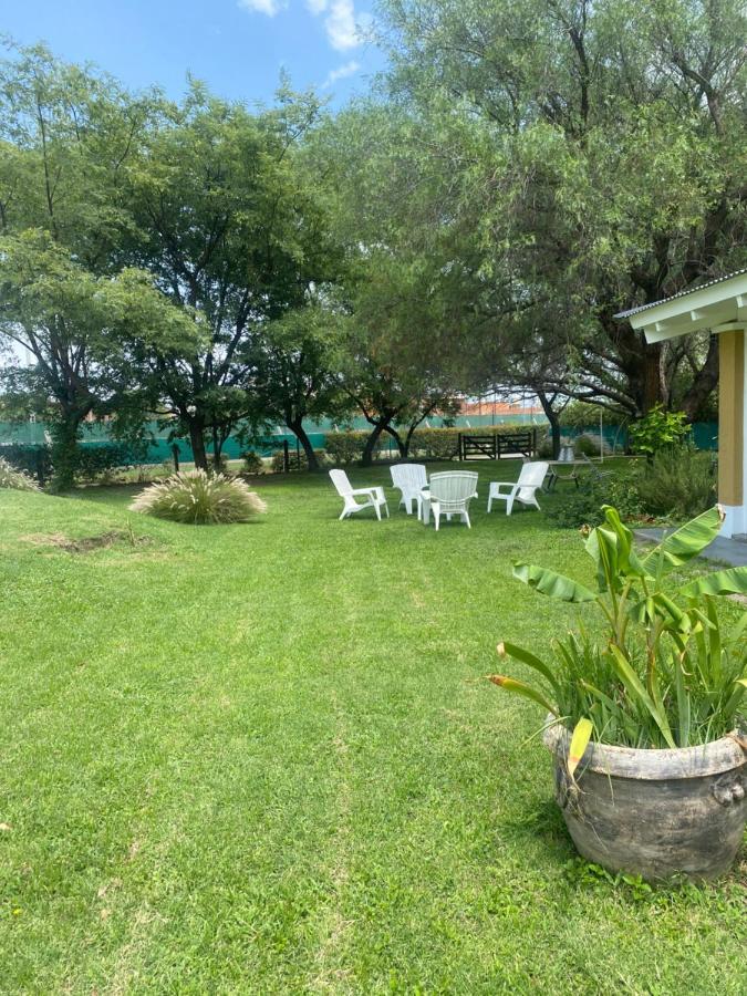 Casa 6 A Malibu 3Km Del Aeropuerto Podes Dejar Tu Auto บียาอาเย็นเด ภายนอก รูปภาพ